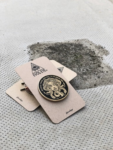 Medusa Pin